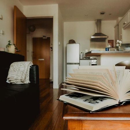 Lovely Bohemian Apartment In Heart Of City Life Glasgow Dış mekan fotoğraf